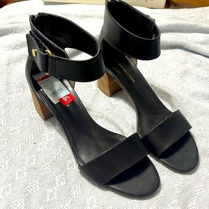 Tommy Hilfiger Sandals Low heel!